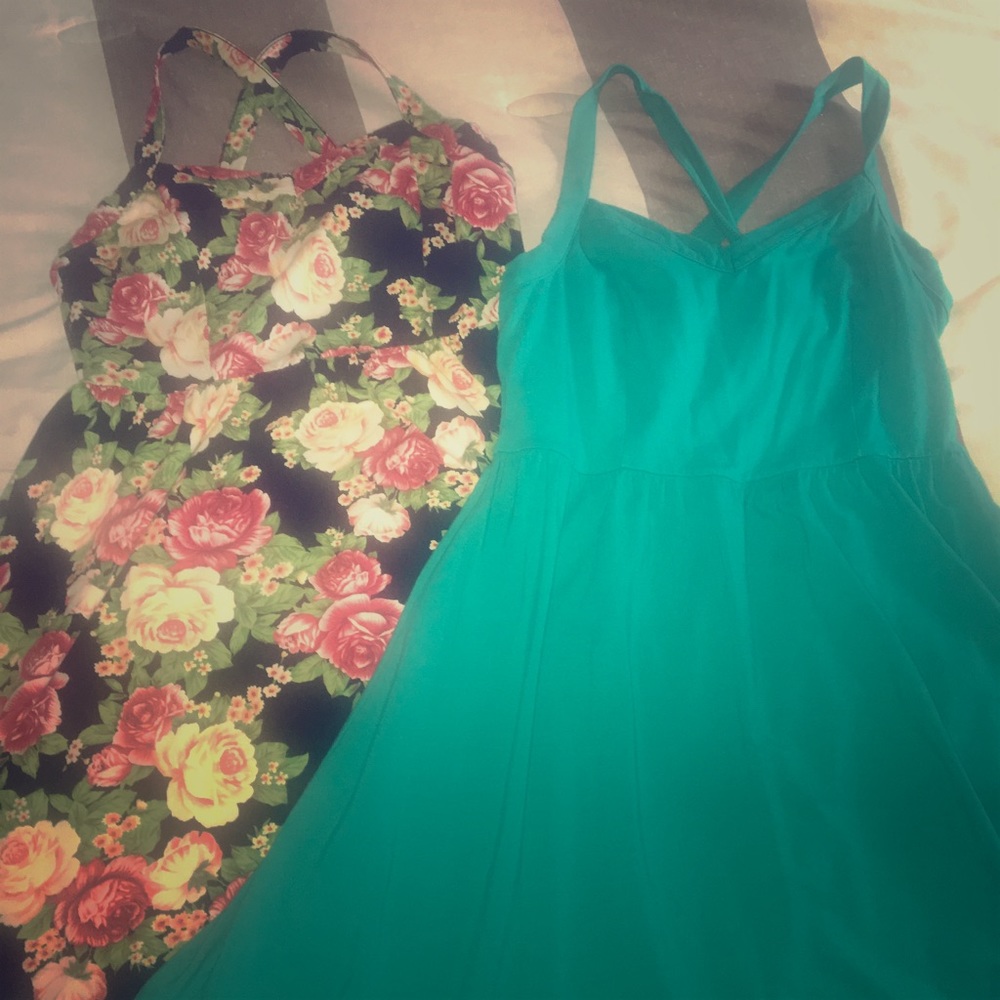 Set of two dresses